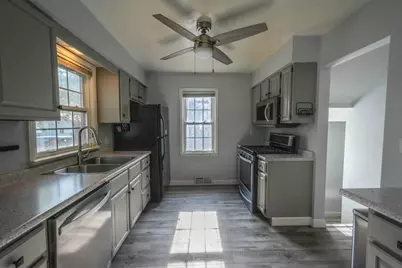 447 W Territorial Road W, Battle Creek, MI 49015 - Photo 8