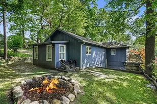 11230 Lakeshore Dr, Three Rivers, MI 49093 - Photo 8