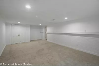 315 W 40th Street, Holland, MI 49423 - Photo 40