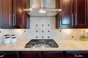 17486 Crestbrook Dr, Northville, MI 48168 - Photo 28