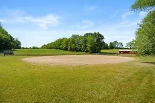 10465 N 32nd St, Richland, MI 49083 - Photo 38