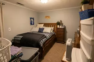 18 E Montgomery St, Hillsdale, MI 49242 - Photo 32