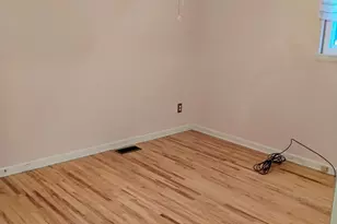 12415 Clinton River Rd, Sterling Heights, MI 48313 - Photo 18