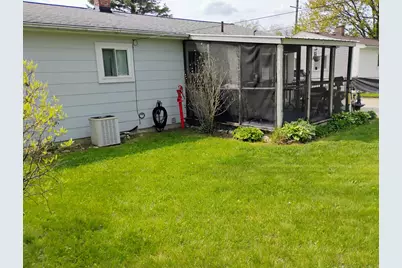 12415 Clinton River Road, Sterling Heights, MI 48313 - Photo 26