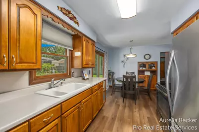 3414 Perry Avenue SW, Wyoming, MI 49519 - Photo 14