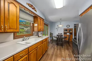 3414 Perry Ave SW, Wyoming, MI 49519 - Photo 14