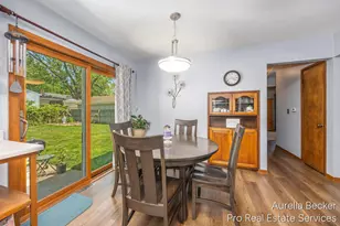 3414 Perry Ave SW, Wyoming, MI 49519 - Photo 12