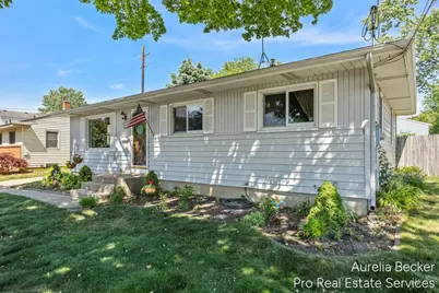 3414 Perry Avenue SW, Wyoming, MI 49519 - Photo 4