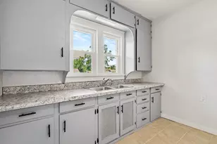 1312 Catherine Ave, Muskegon, MI 49442 - Photo 8