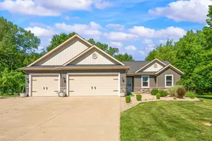11832 Baldwin Rd, Bridgman, MI 49106 - Photo 1