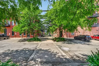 230 N Kalamazoo #301, Kalamazoo, MI 49007 - Photo 36