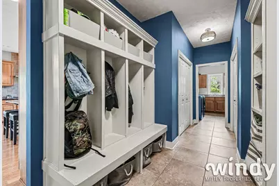 1330 Glen Ellyn Drive SE, Grand Rapids, MI 49546 - Photo 16