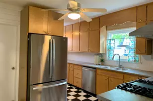 413 N Rath Ave, Ludington, MI 49431 - Photo 10