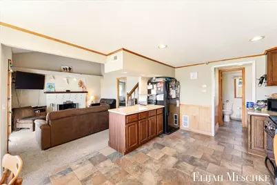 10207 Poplar Drive NE, Rockford, MI 49341 - Photo 6
