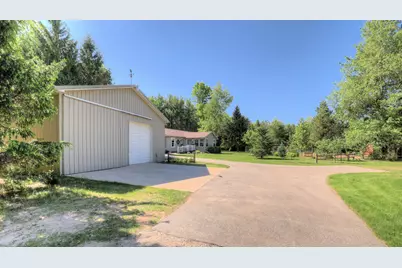 17885 McKinley Road, Big Rapids, MI 49307 - Photo 10