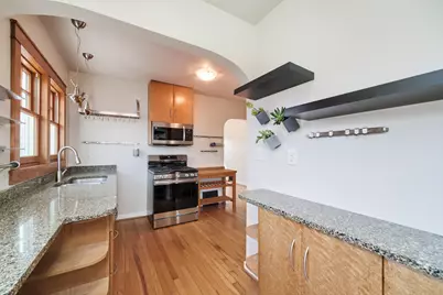 504 N Lewis Street, Ludington, MI 49431 - Photo 8