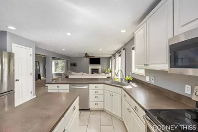 3030 Sunchase Avenue, Hudsonville, MI 49426 - Photo 12