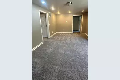 18750 Sumpter Road, Belleville, MI 48111 - Photo 12
