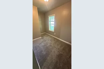 18750 Sumpter Road, Belleville, MI 48111 - Photo 16