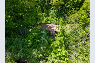 866 W 90th Street, Newaygo, MI 49337 - Photo 2