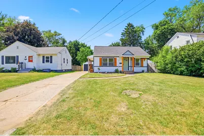 1325 Edith Avenue NE, Grand Rapids, MI 49505 - Photo 2