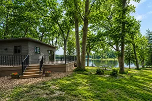 27661 Pine Lake St, Edwardsburg, MI 49112 - Photo 8