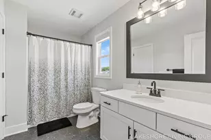 13059 Pine Glen Dr, Grand Haven, MI 49417 - Photo 34