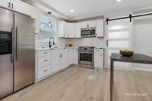 9076 Dawes St, Detroit, MI 48204 - Photo 10