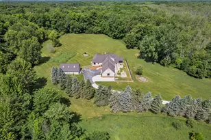 2665 White Tail Ct, South Lyon, MI 48178 - Photo 58