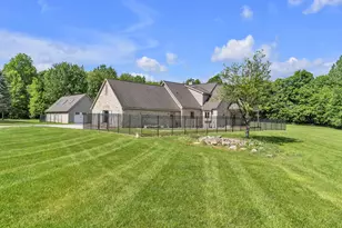 2665 White Tail Ct, South Lyon, MI 48178 - Photo 48