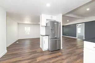 205 Knott Rd, Niles, MI 49120 - Photo 8