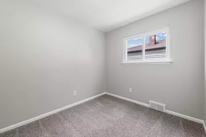 20436 Inkster Road, Bedford, MI 48240 - Photo 10