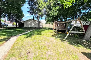 311 N Warren Ave, Big Rapids, MI 49307 - Photo 18