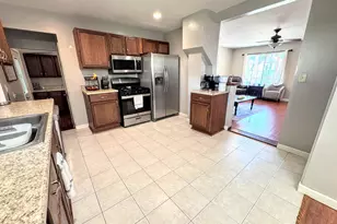 311 N Warren Ave, Big Rapids, MI 49307 - Photo 4