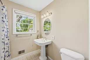 63 N 31st Street N, Battle Creek, MI 49015 - Photo 10