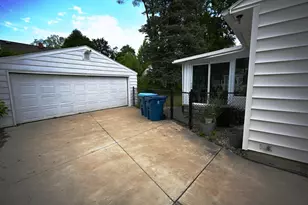 2734 Wellington Rd, Kalamazoo, MI 49008 - Photo 6