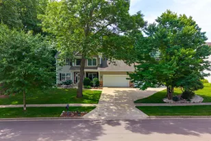 880 Ludington Ave, Portage, MI 49002 - Photo 6