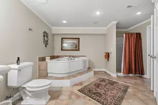880 Ludington Ave, Portage, MI 49002 - Photo 44