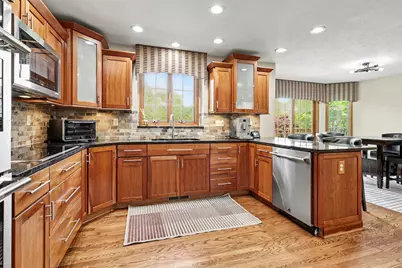 1425 Old Farm Lane, Saint Joseph, MI 49085 - Photo 6