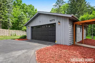 6271 Cascade Rd SE, Grand Rapids, MI 49546 - Photo 34