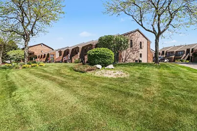 212 Harbor Drive, Ludington, MI 49431 - Photo 4
