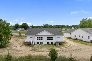 134 Ashley Ct, Brooklyn, MI 49230 - Photo 4