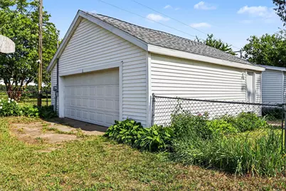 12057 M-40, Gobles, MI 49055 - Photo 18