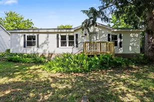 12057 M-40, Gobles, MI 49055 - Photo 2