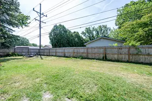 1738 Maiden Ln, Saint Joseph, MI 49085 - Photo 32