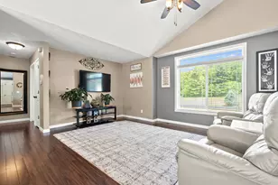 25427 Chaty Ln, Gobles, MI 49055 - Photo 4