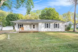 131 Gaunt Ave, Jackson, MI 49203 - Photo 2