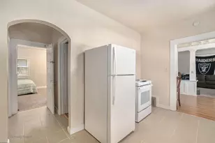 602 5th St, Ludington, MI 49431 - Photo 8