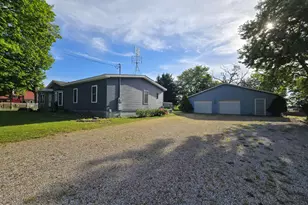 53140 Fulton Rd, Leonidas, MI 49066 - Photo 2