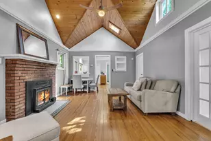 6330 Oakdale Dr, Brighton, MI 48116 - Photo 10
